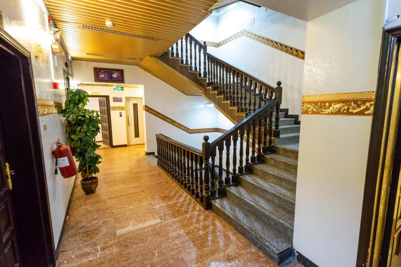 Al Eairy Furnished Apartments- Jeddah 1 Exterior photo