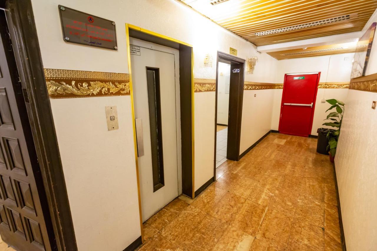 Al Eairy Furnished Apartments- Jeddah 1 Exterior photo
