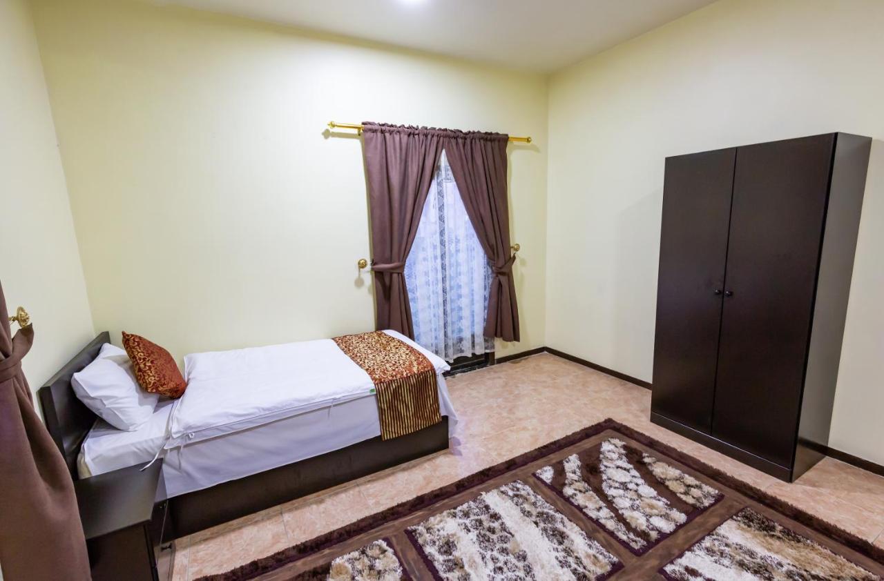 Al Eairy Furnished Apartments- Jeddah 1 Exterior photo